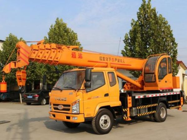 登封市吊车公司_起重吊装安全注意事项